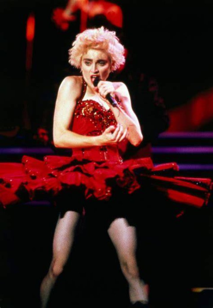20 Amazing Photographs of Madonna on Stage in the 1980s Vintage News