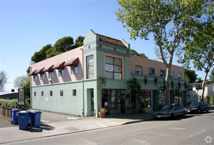 25012507 San Pablo Ave, Berkeley, CA 94702