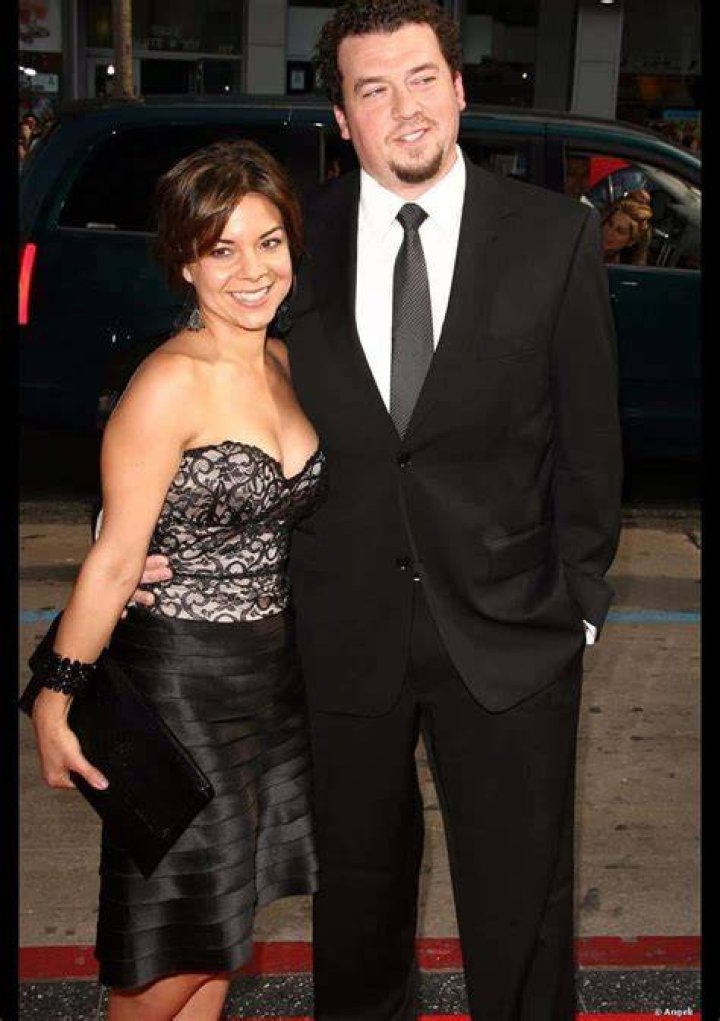 A picture of Gia Ruiz and her husband