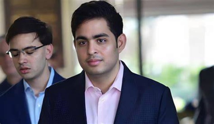 Akash Ambani Height In Feet Everything You Need To Know