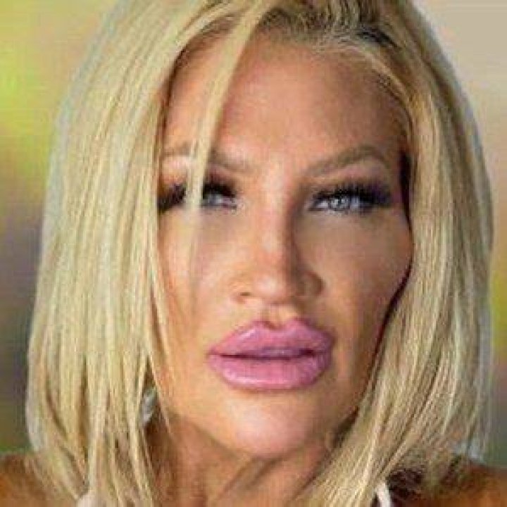 Allegra Cole Bio, Family, Career, Husband, Net Worth, Measurements