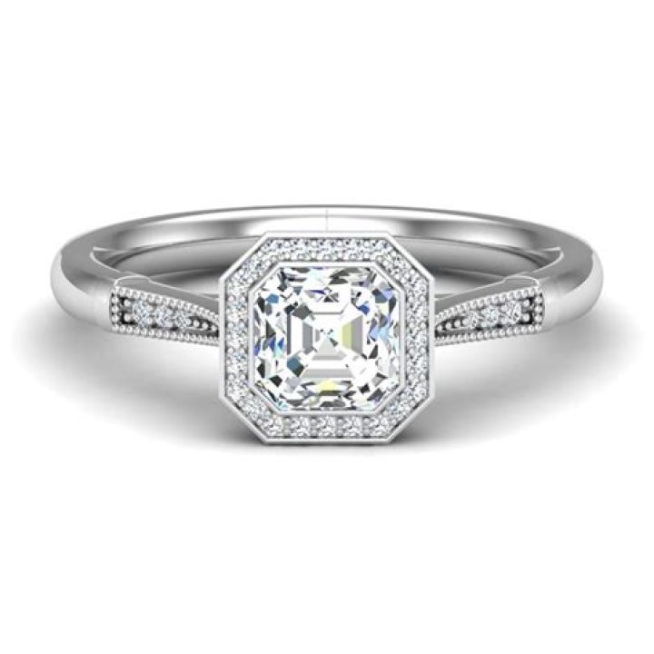 Amor 2carat diamond engagement ring Spinelli Kilcollin The