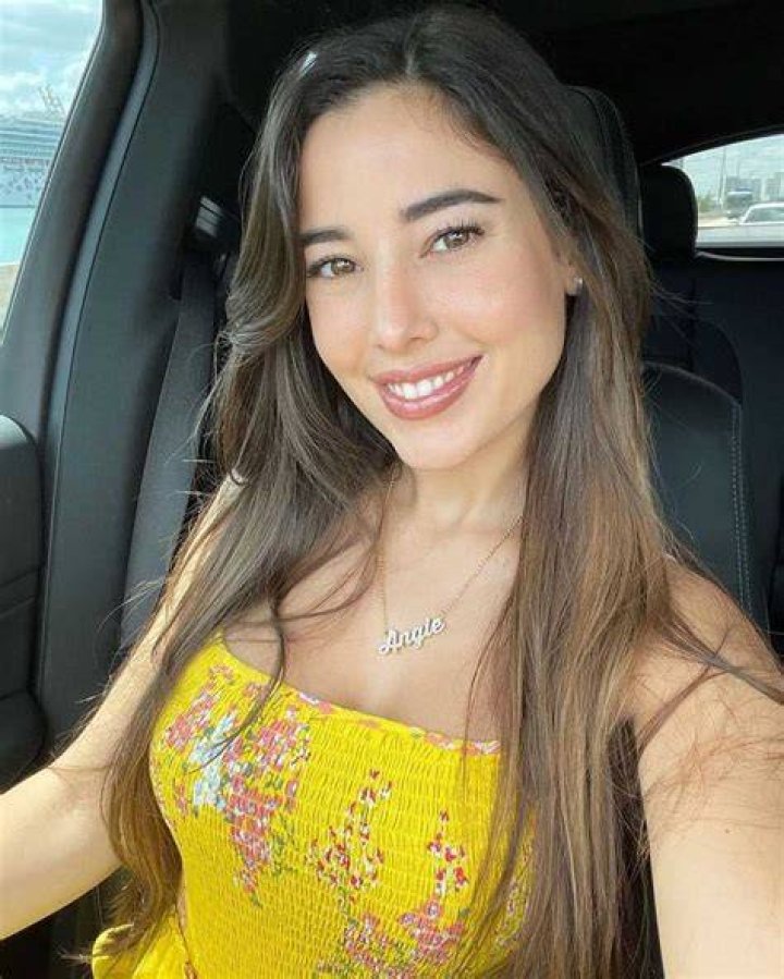 angie varona Forums