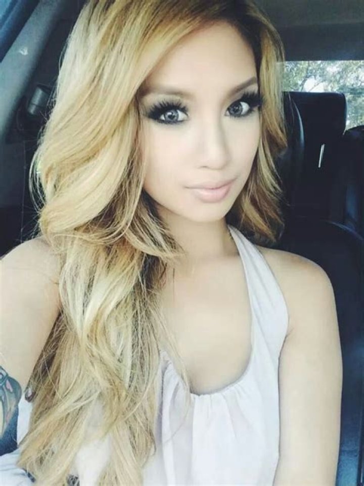 Ashley vee Cool hairstyles, Ashley vee, Hair inspiration