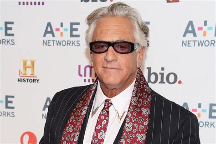 Barry Weiss Net Worth 2024 How Rich is the 'Storage Wars' Star