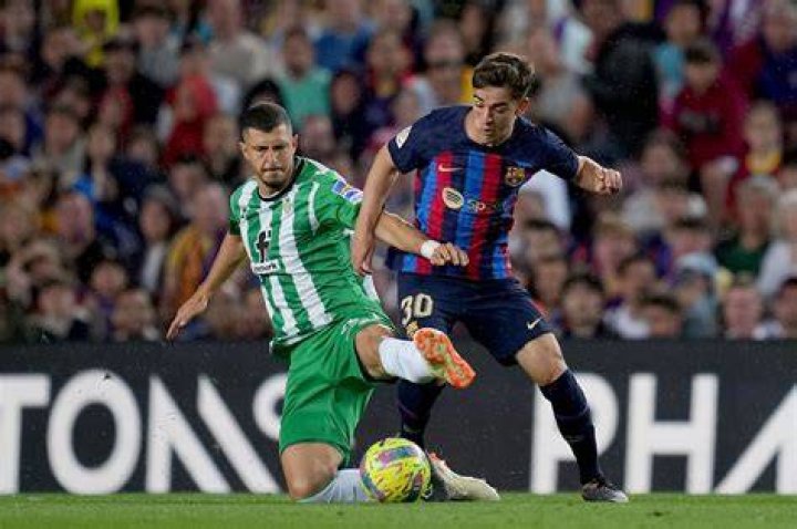 Best tacklers in the world of football