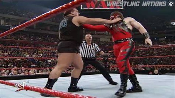 Big Show v Kane King of the Ring 1999