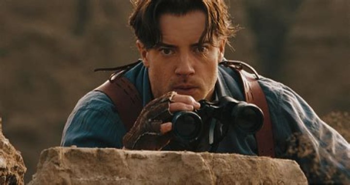 Brendan Fraser in The Mummy 1999 and Tom Cruise in The Mummy 2017