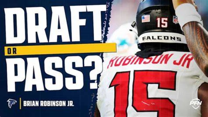 Brian Robinson Jr.'s height, stats, Instagram, photos, contract, weight, robbery attempt