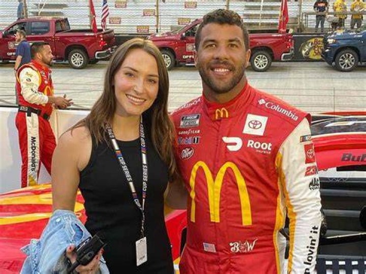 Bubba Wallace: wife, age, photos, NASCAR career, net worth