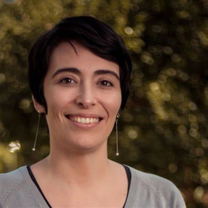 Camila DE ARAUJO Research Assistant Federal University of Rio de