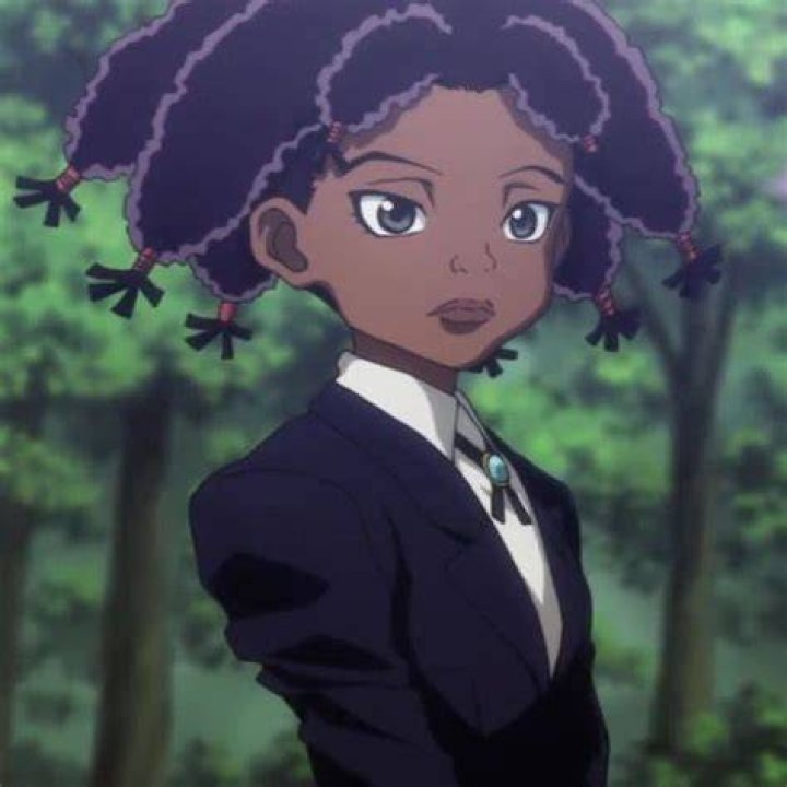Canary from Hunter x Hunter on the phone.