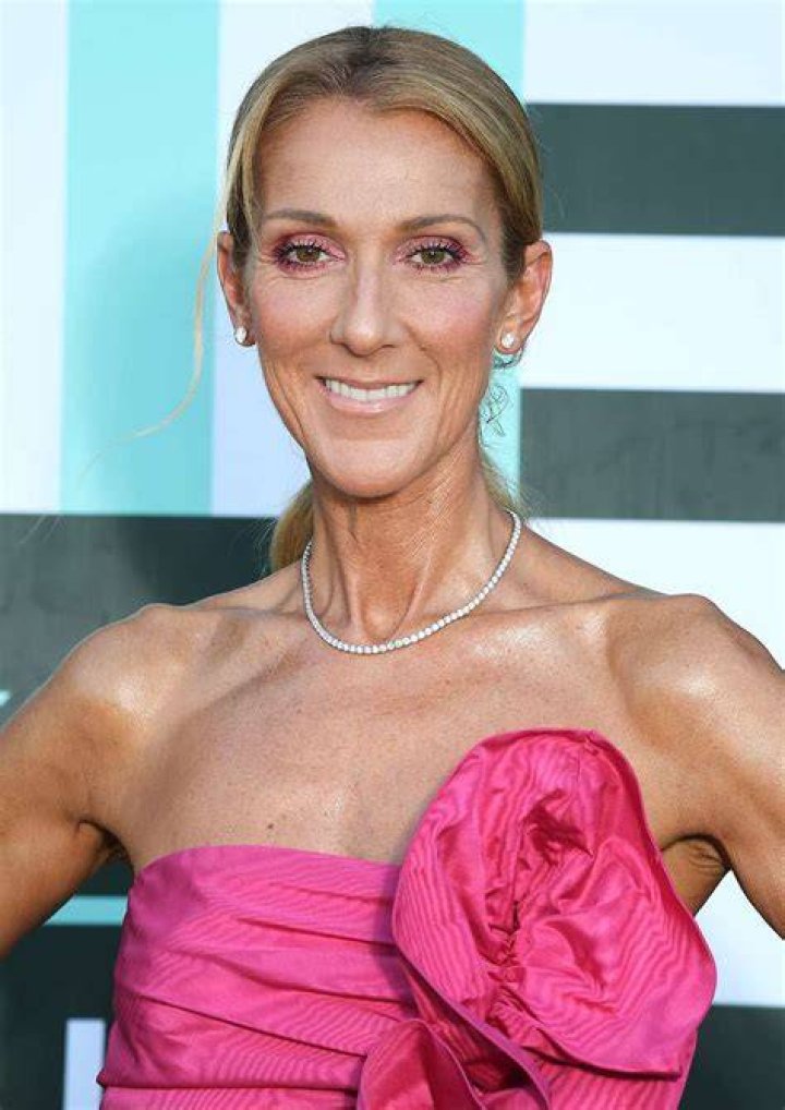 C&eacute;line Dion Celebrates 53rd Birthday with Cake Photo