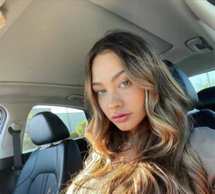 Celina Smith &mdash; OnlyFans, Biography, Net Worth & More