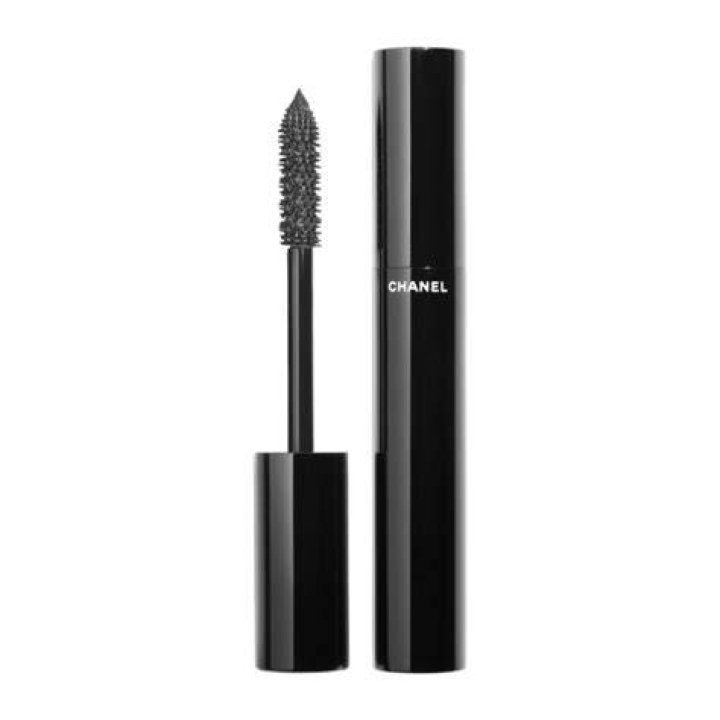 Chanel le Volume de Chanel, 12 Mascaras for Thin Lashes