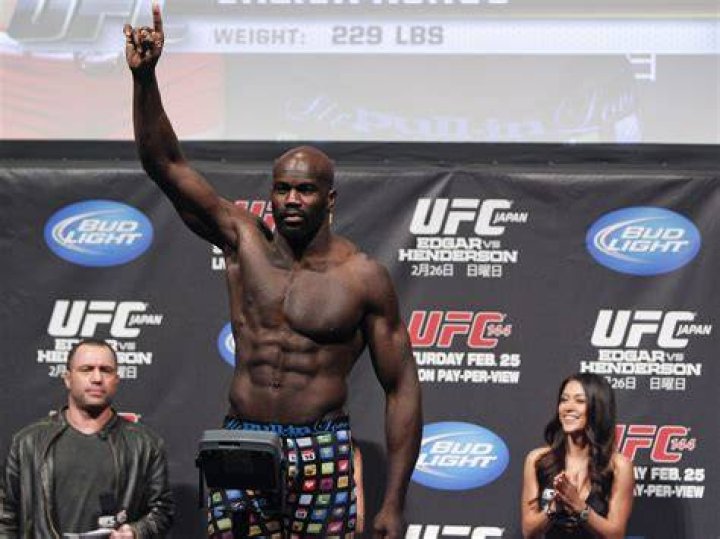 Cheick Kongo during MMA fight