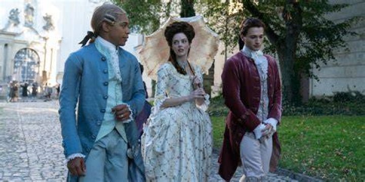 chevalier love interest