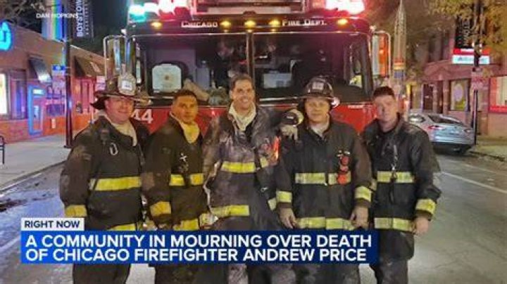 Chicago Firefighter Andrew Price Killed:Firefighter died fighting blaze at Lincoln Station