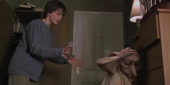 Dobby bangs his head on Harry's wardrobe in Harry Potter