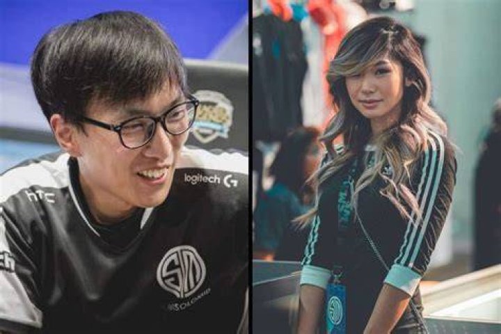 Doublelift Girlfriend