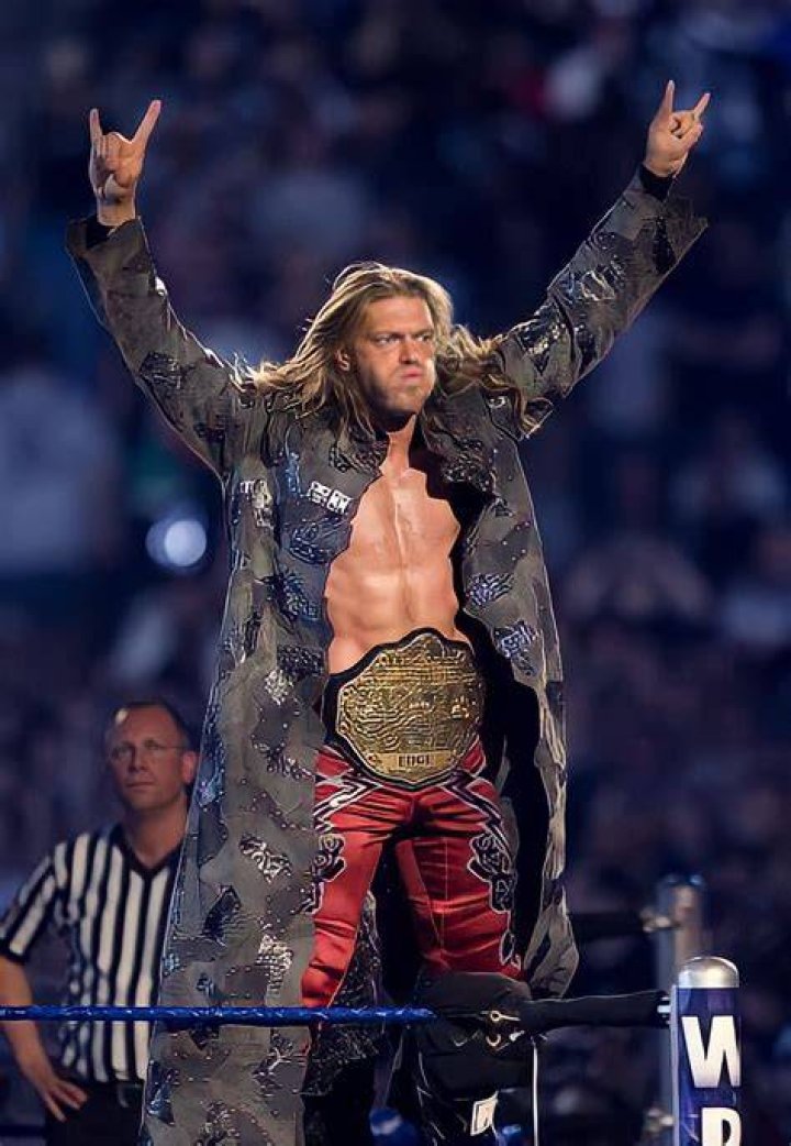 Edge with the World Heavyweight Championship