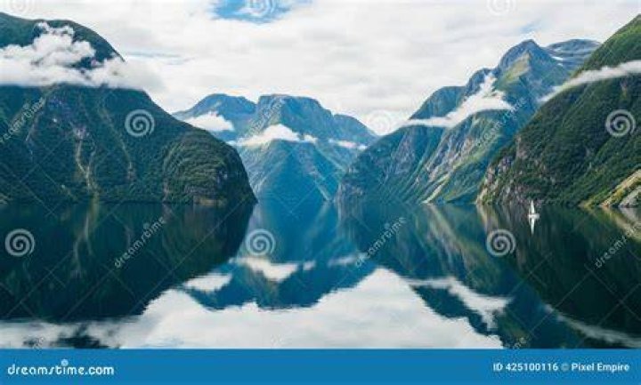 Fjord, Banquet, Norwegian Royalty, Alexander, Queen M&aacute;xima Of The