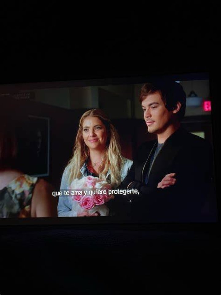 Hanna and Caleb getting married in Pretty Little Liars.