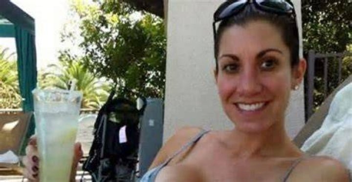 Heather Clem Hot Bikini Pics (Involved in the Hulk Hogan Tape Scandal)