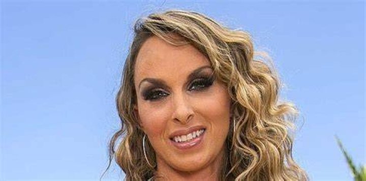 Holly Halston Biography, Age, Family, Images, Net Worth &raquo; Bioofy