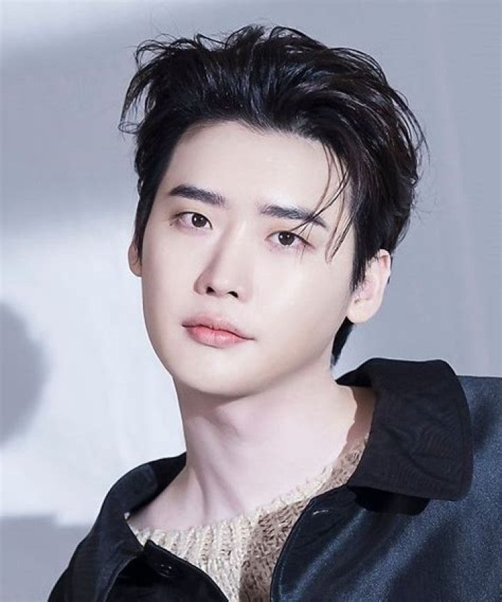 &iexcl;IU y Lee Jong Suk son novios! Dorama, Please