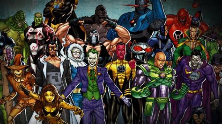 image of the Batman villains the Court of Owls standing with their assassin Talon