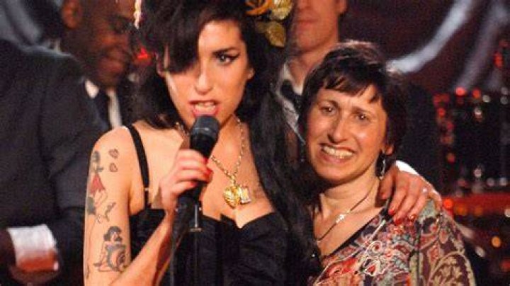 Janis Winehouse I feel Amy&rsquo;s presence with me always Shropshire Star