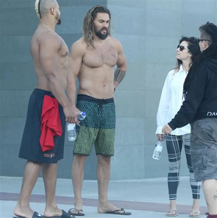 Jason Momoa height, weight and body measurements Global Shop