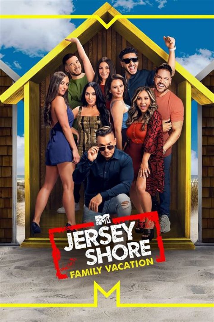 Jersey Shore's Angelina Pivarnick sitting down talking on camera