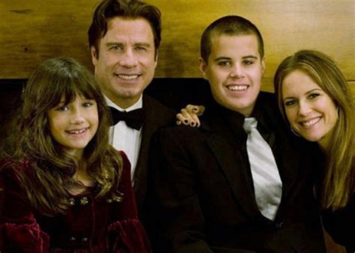 John Travilta and his late wife Kelly Preston | Image: Pinterest