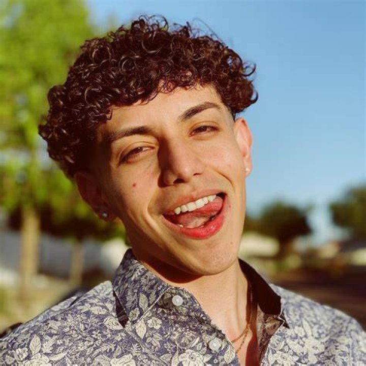 Julianbarboza19fanpage (Julianbarboza20) Twitter
