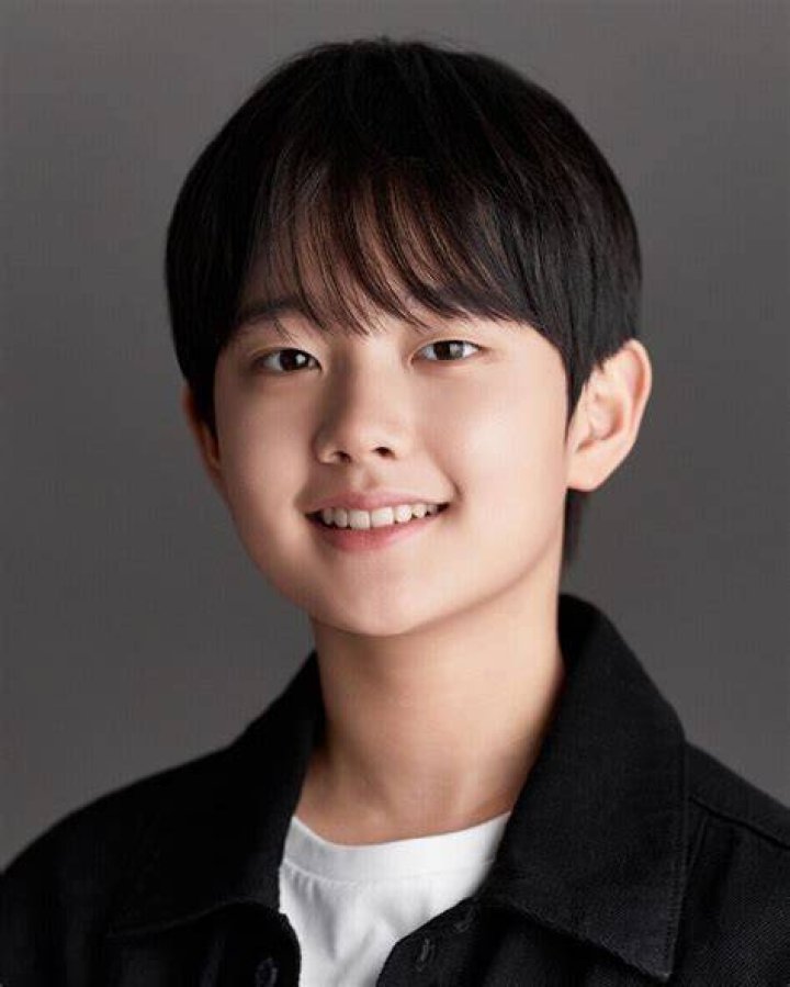 Jung Hyeon-jun in Parasite