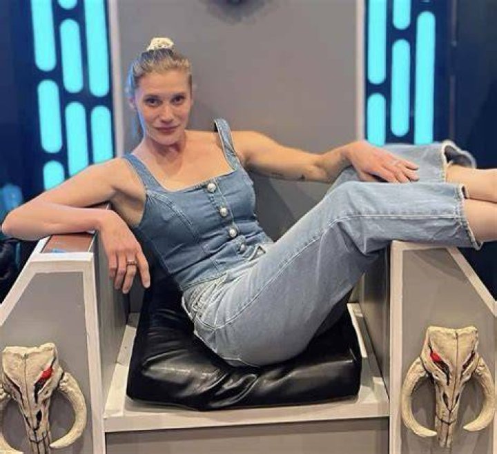 Katee Sackhoff as bo-katan and sabine from star wars rebels