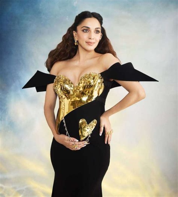 Kiara Advani shows off her versatility for Bhool Bhulaiyaa 2 promotions