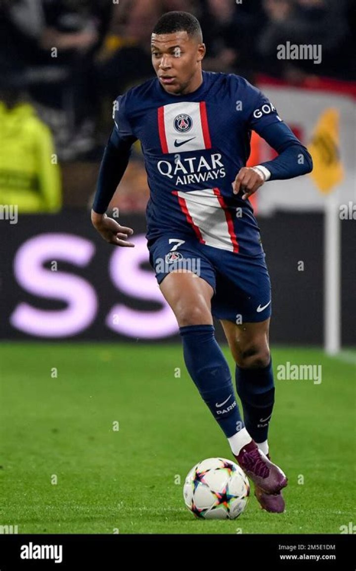 Kylian Mbappe's explosive row with PSG chief revealed report