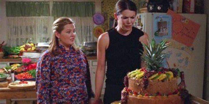 Lorelai and sookies catering business - gilmore girls