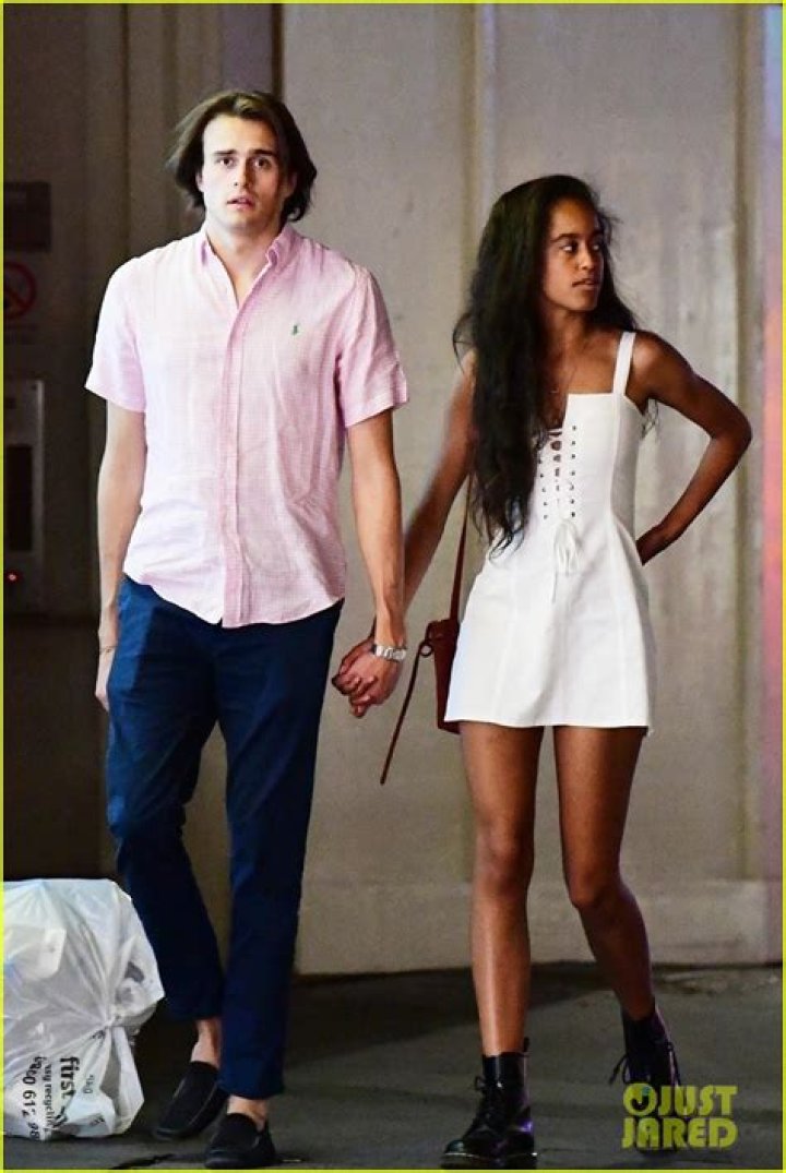 Malia Obama Holds Hands with Boyfriend Rory Farquharson in London