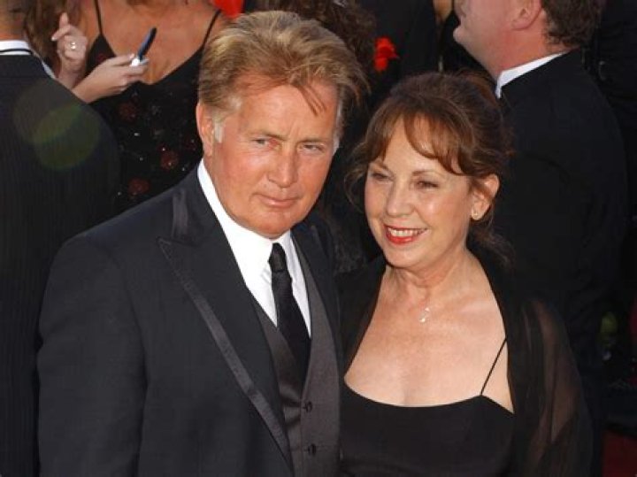 Martin Sheen, his wife Janet Estevez and their four children Emilio, Charlie, Ramon and Renee | Image: Pinterest
