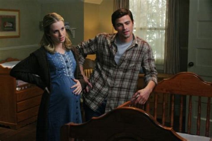 Mary Winchester pregnant with John