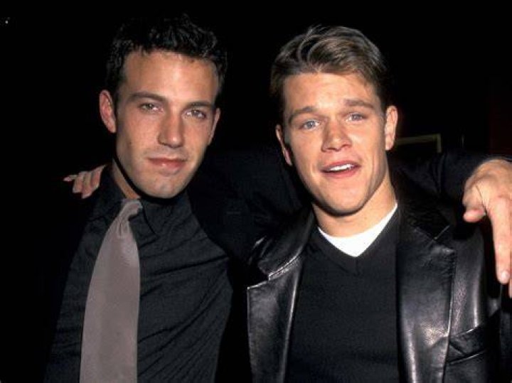 Matt Damon and Ben Affleck in front of the church in Dogma.