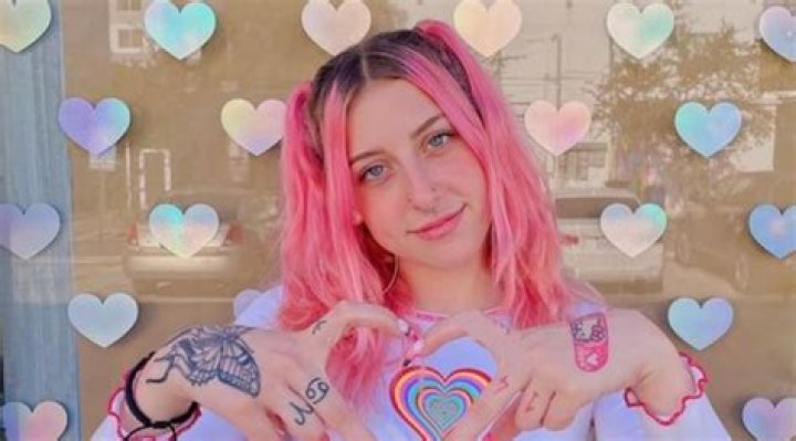 Melody Parker's Picture, Dating, Age, Net Worth, Wiki, And Biography