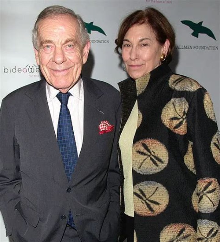 Morley Safer and Jane Fearer Forum, Morley Safer and Jane Fearer Discussion Board