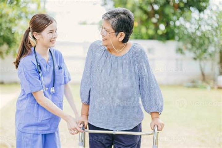 Pediatric residents assisting patient in hospital