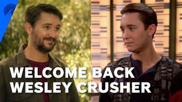 Picard talks to Wesley Crusher at Starfleet academy 
