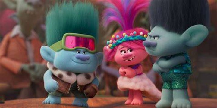 Queen Poppy and Branch meet Branche's brother in Trolls 3